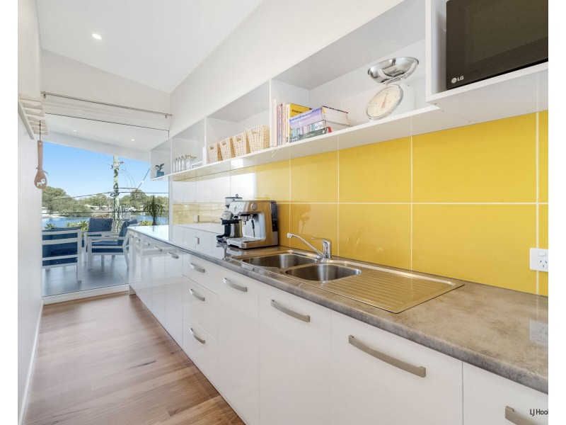 15 Kennedy Drive, Tweed Heads NSW 2485