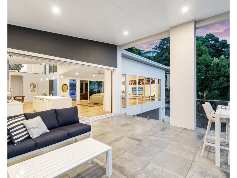 15 Kennedy Drive, Tweed Heads NSW 2485