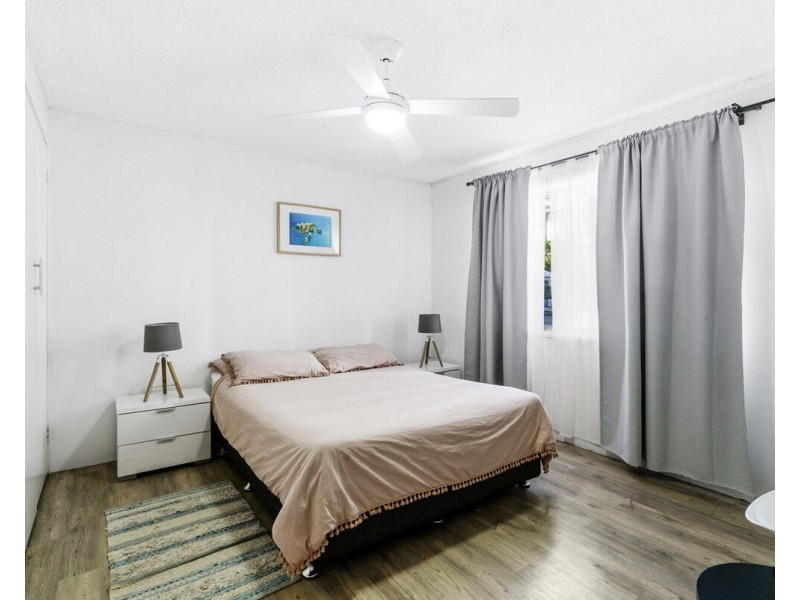 1/5 Douglas Street, Coolangatta QLD 4225