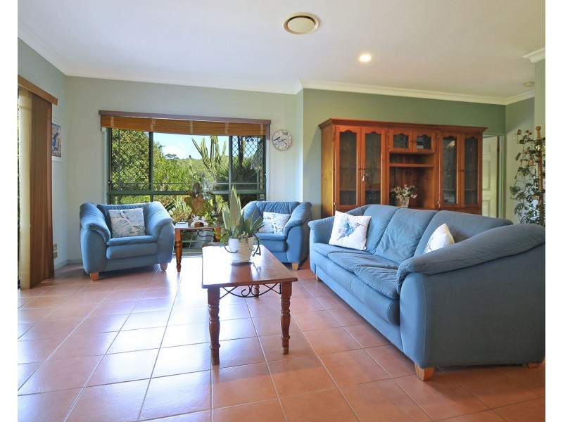 50 Dungogie Drive, Tallebudgera QLD 4228