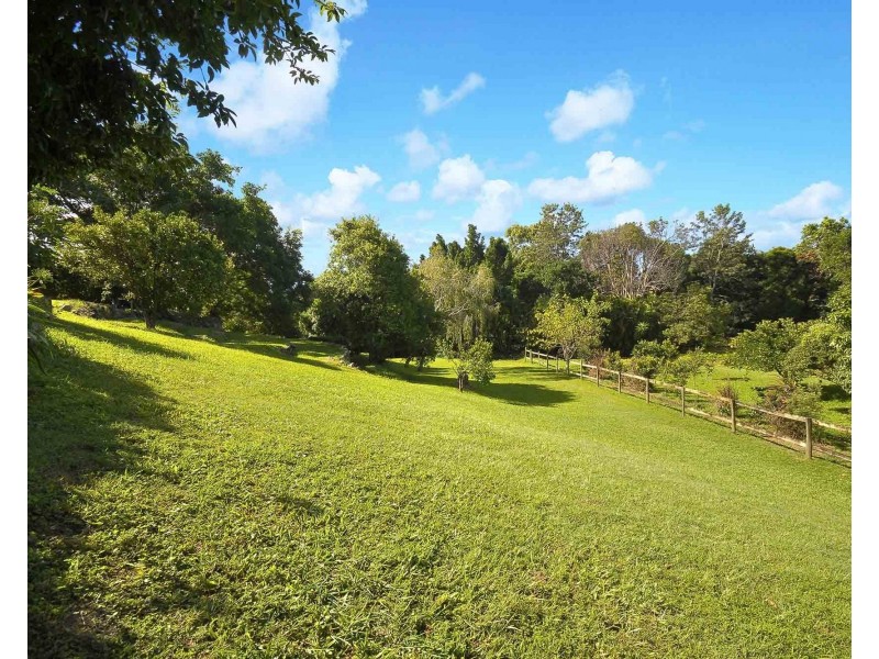 50 Dungogie Drive, Tallebudgera QLD 4228