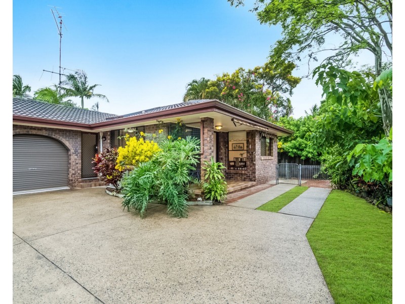 2/1 Jacaranda Avenue, Tweed Heads West NSW 2485