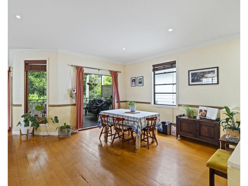 22 Gladstone Street, Coorparoo QLD 4151