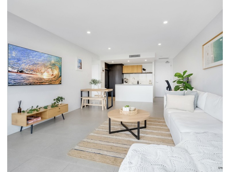 307/3-7 Twenty Fourth Avenue, Palm Beach QLD 4221