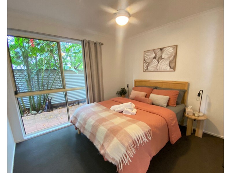 3/3 Winston Street, Coolangatta QLD 4225