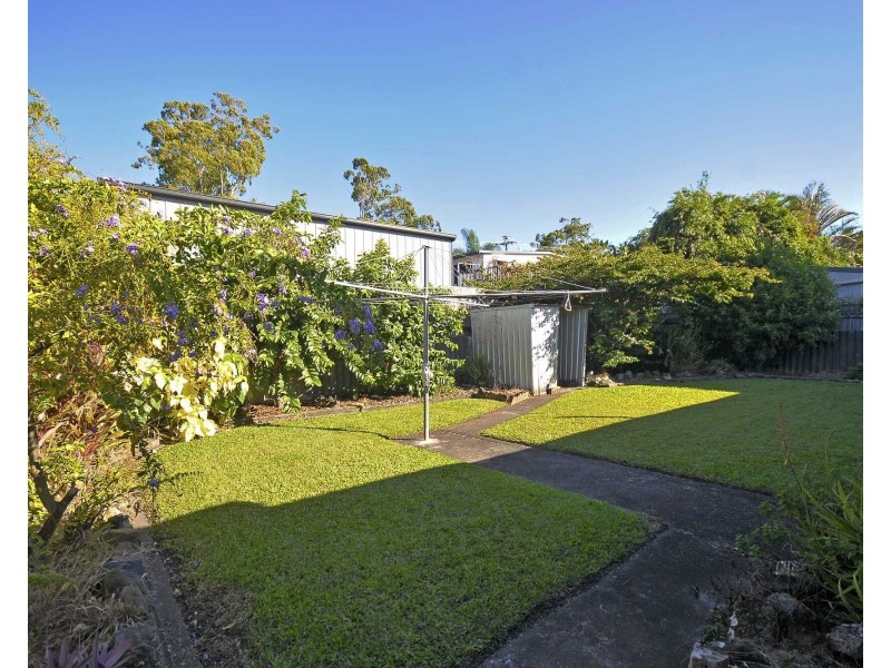 4 Dilgara Street, Tugun QLD 4224