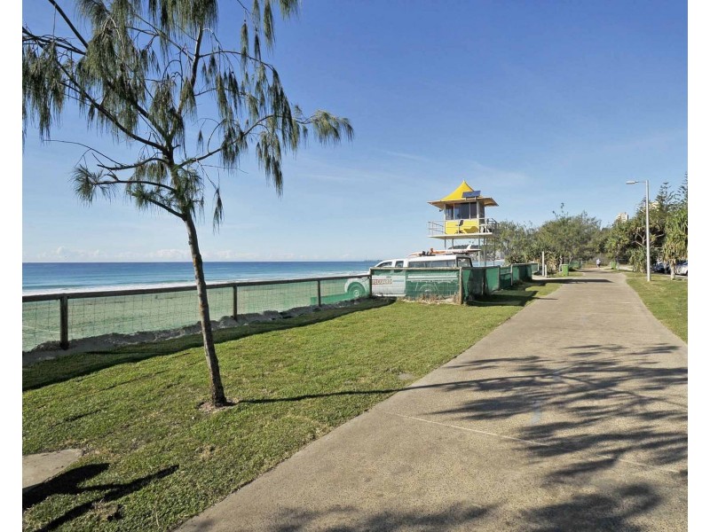 4 Dilgara Street, Tugun QLD 4224