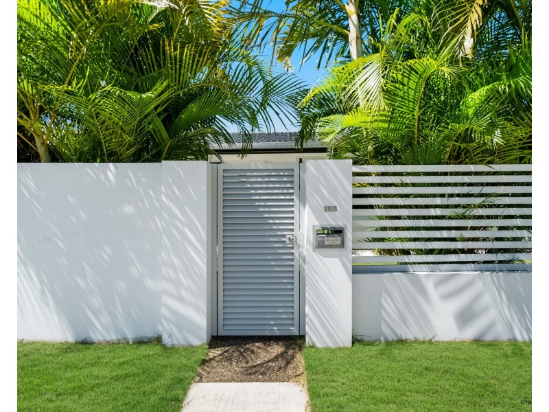 37 Tatha Avenue, Palm Beach QLD 4221