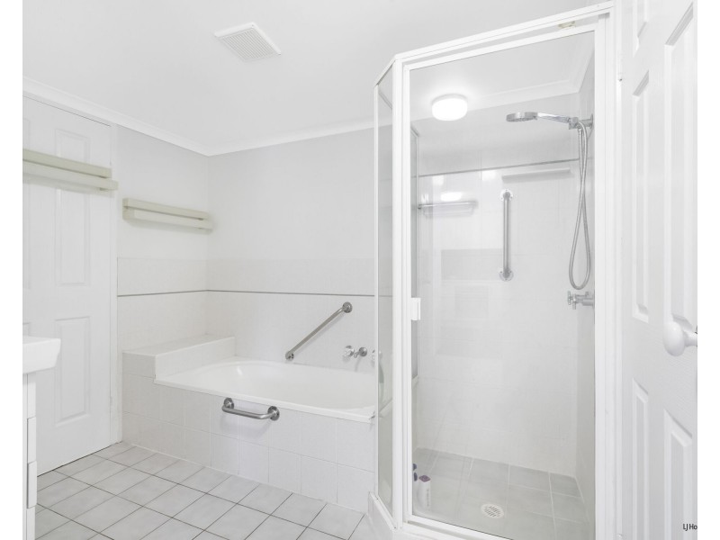 1/9 Ocean Street, Coolangatta QLD 4225