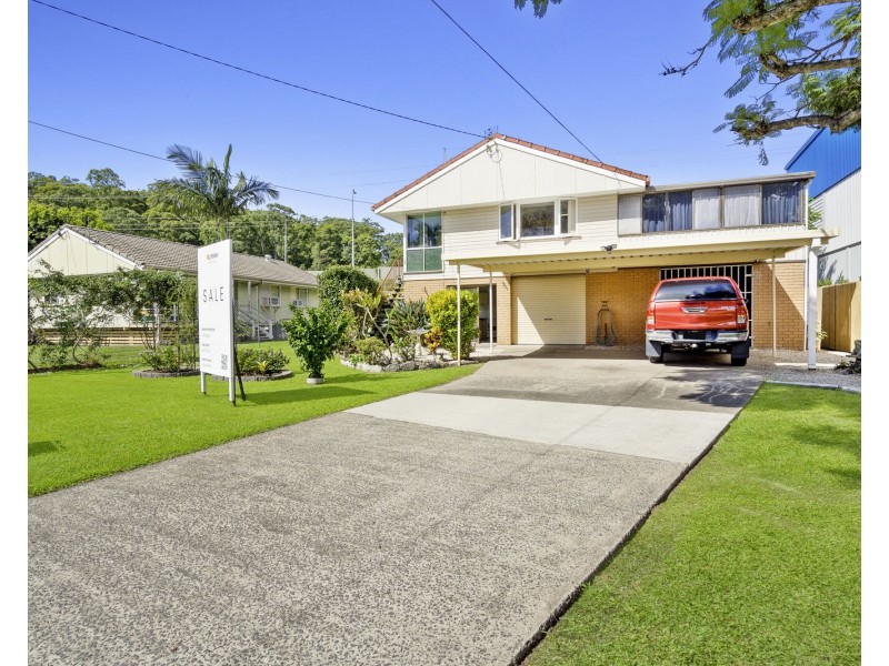 36 Herbert Street, Currumbin Waters QLD 4223