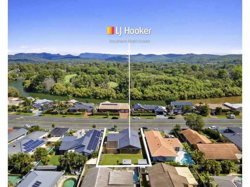 245 Nineteenth Avenue, Elanora QLD 4221