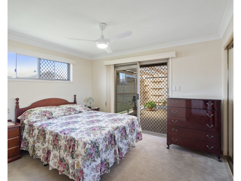 245 Nineteenth Avenue, Elanora QLD 4221