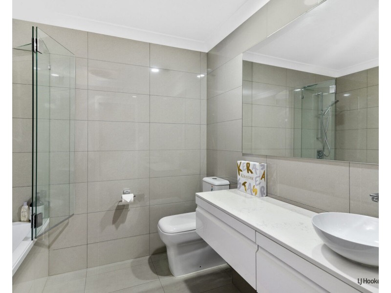 27/43 Doubleview Drive, Elanora QLD 4221