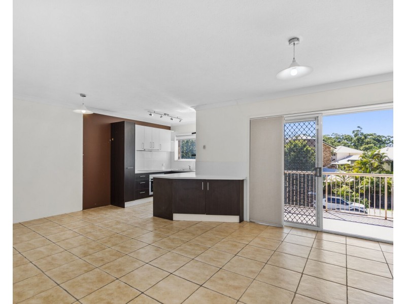 4/4 Clancy Court, Tugun QLD 4224