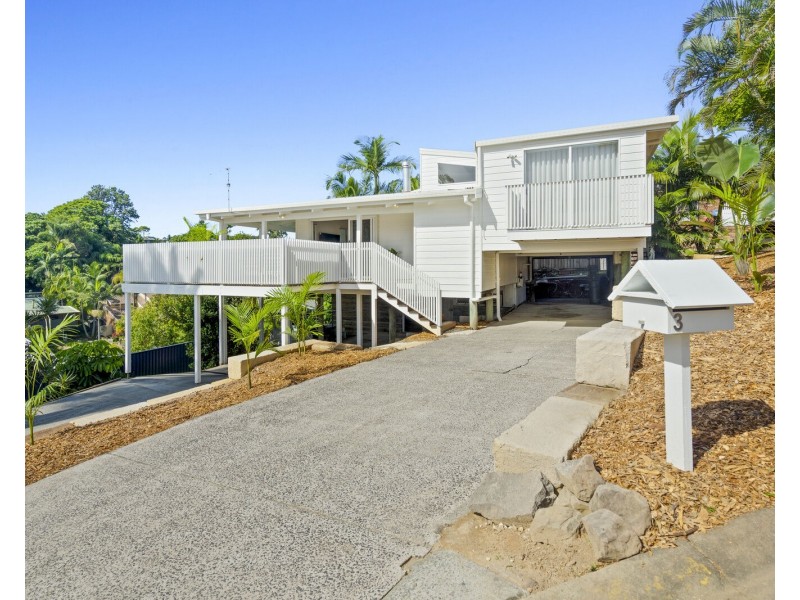 3 Rottnest Court, Elanora QLD 4221