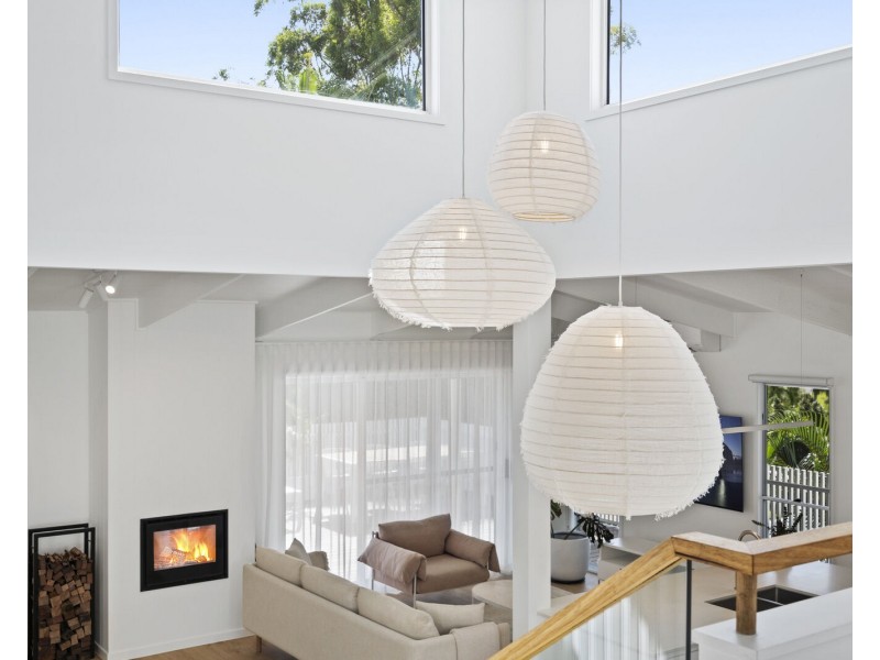3 Rottnest Court, Elanora QLD 4221