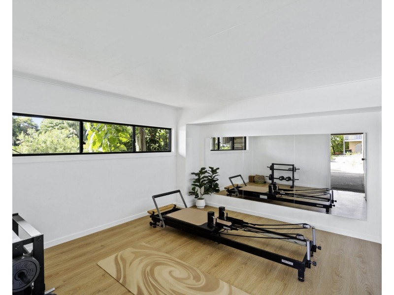 3 Rottnest Court, Elanora QLD 4221