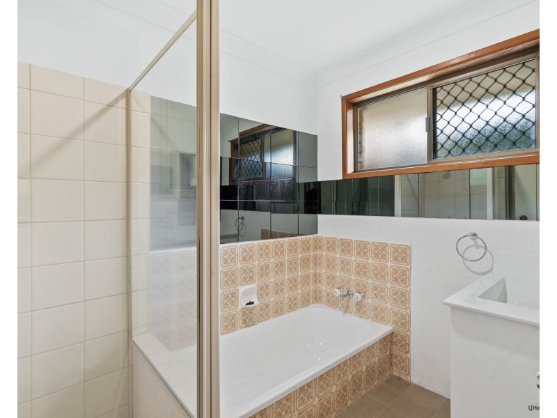 60 Coolibah Drive, Palm Beach QLD 4221