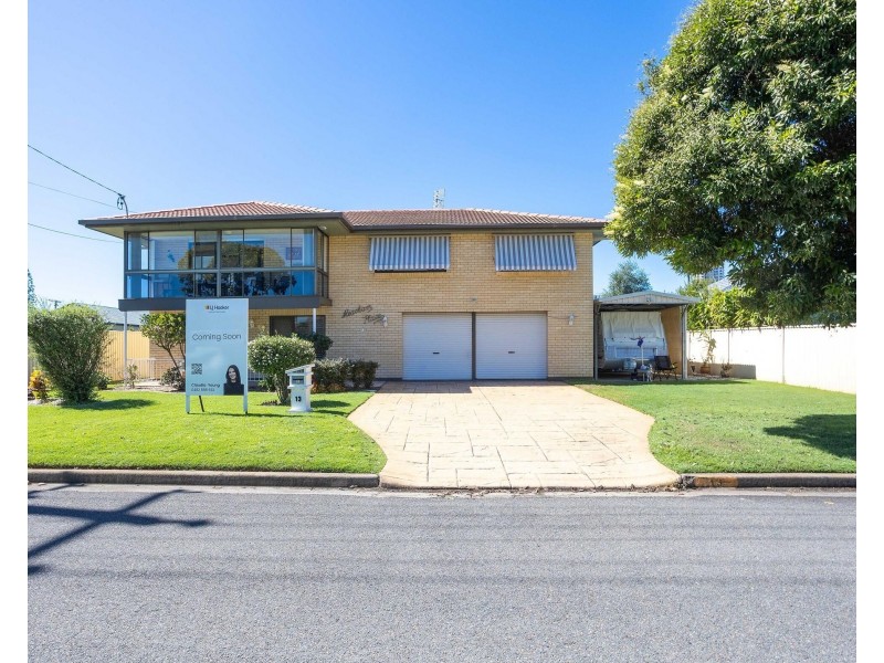 13 Egret Avenue, Burleigh Waters QLD 4220