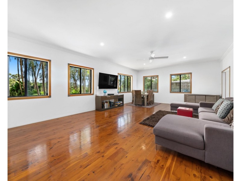148 Valley Drive, Tallebudgera QLD 4228
