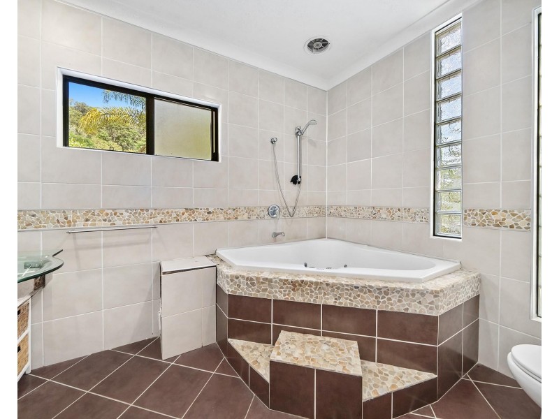 148 Valley Drive, Tallebudgera QLD 4228