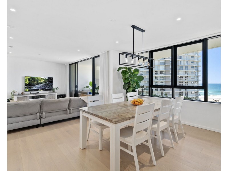 2701/1328 Gold Coast Highway, Palm Beach QLD 4221