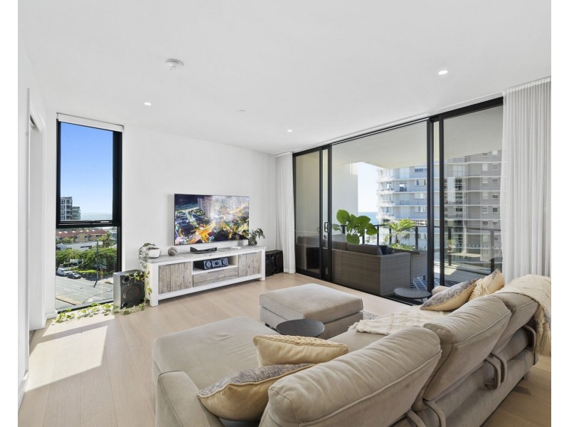 2701/1328 Gold Coast Highway, Palm Beach QLD 4221