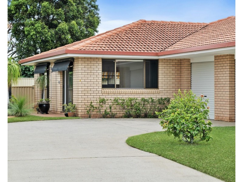 2/60 Keith Compton Drive, Tweed Heads NSW 2485