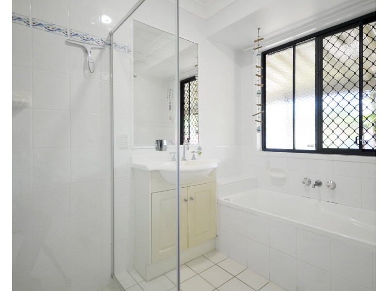 21 Glauca Street, Burleigh Heads QLD 4220