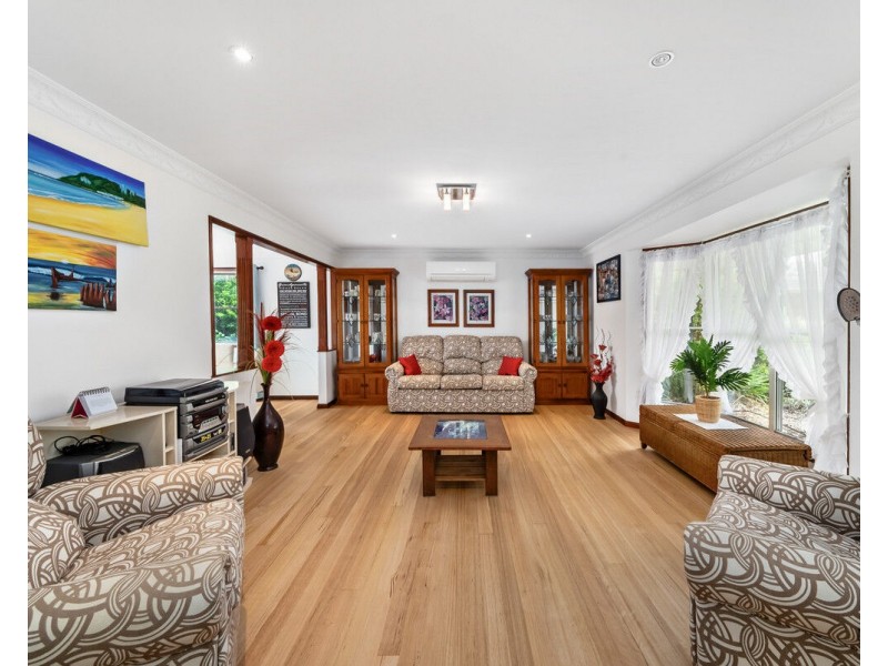 13 Myrtle Court, Palm Beach QLD 4221