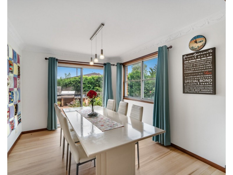 13 Myrtle Court, Palm Beach QLD 4221