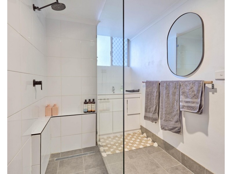 7/983 Gold Coast Highway, Palm Beach QLD 4221