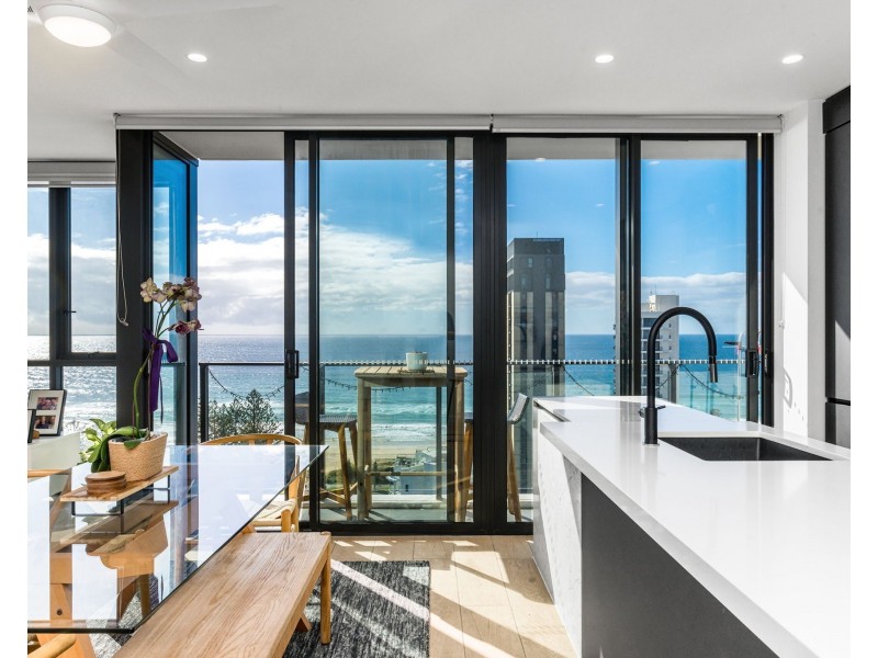 76/18 Chelsea Avenue, Broadbeach QLD 4218