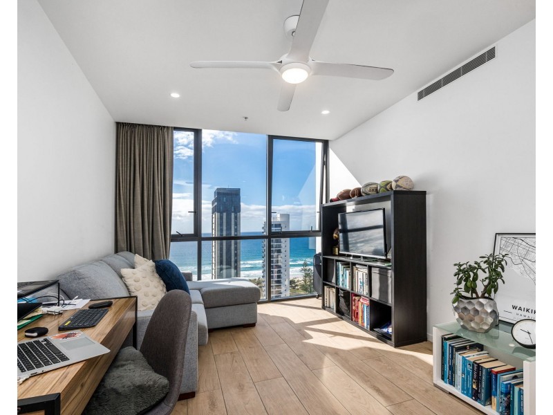 76/18 Chelsea Avenue, Broadbeach QLD 4218