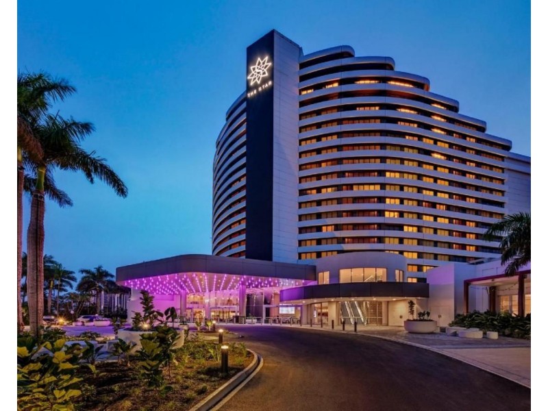 76/18 Chelsea Avenue, Broadbeach QLD 4218