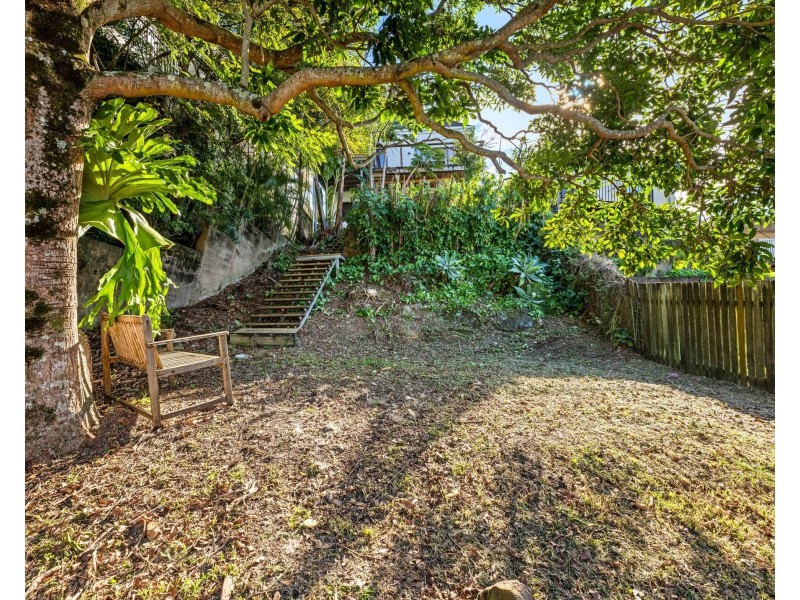 42 Tweed Street, Coolangatta QLD 4225