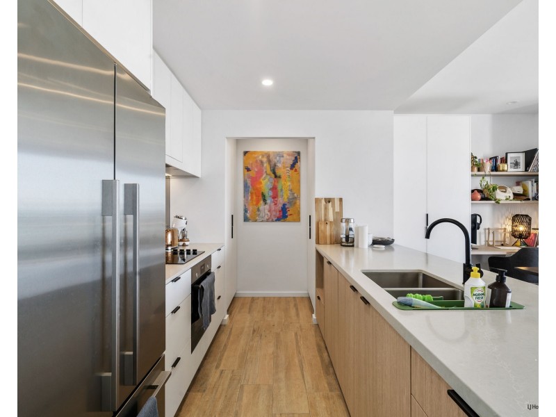 902/2 Mawarra Street, Palm Beach QLD 4221