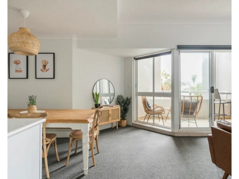 22/14 Jefferson Lane, Palm Beach QLD 4221