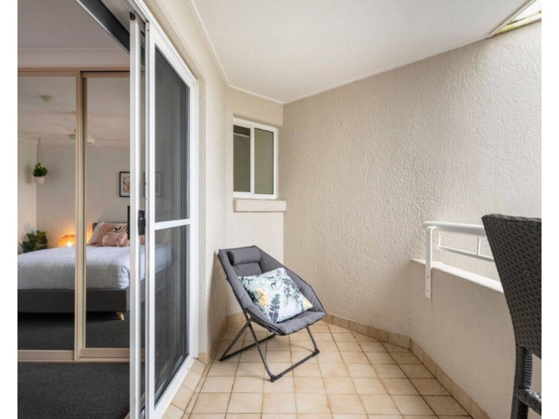 22/14 Jefferson Lane, Palm Beach QLD 4221