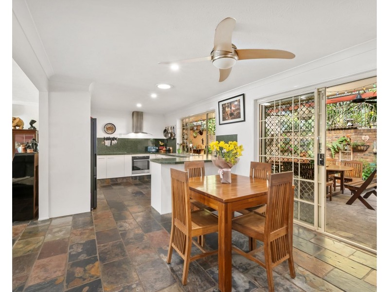 7 Wickepin Court, Elanora QLD 4221