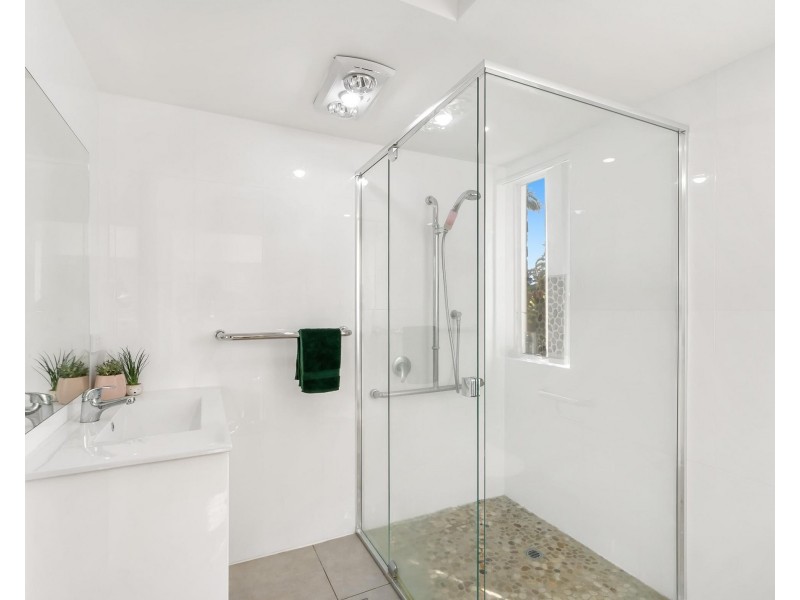 7 Wickepin Court, Elanora QLD 4221