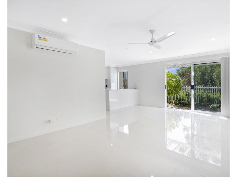 67/13 Angela Way, Pimpama QLD 4209