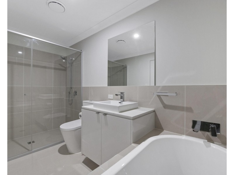 67/13 Angela Way, Pimpama QLD 4209