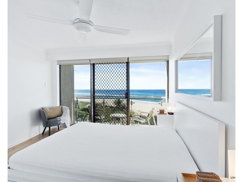 7D/969 Gold Coast Highway, Palm Beach QLD 4221