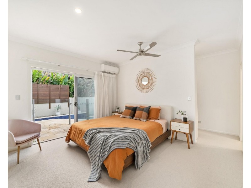32 Jarrahdale Drive, Elanora QLD 4221