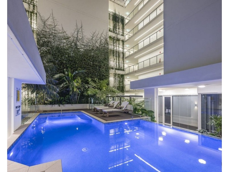 405/10 Third Avenue, Palm Beach QLD 4221