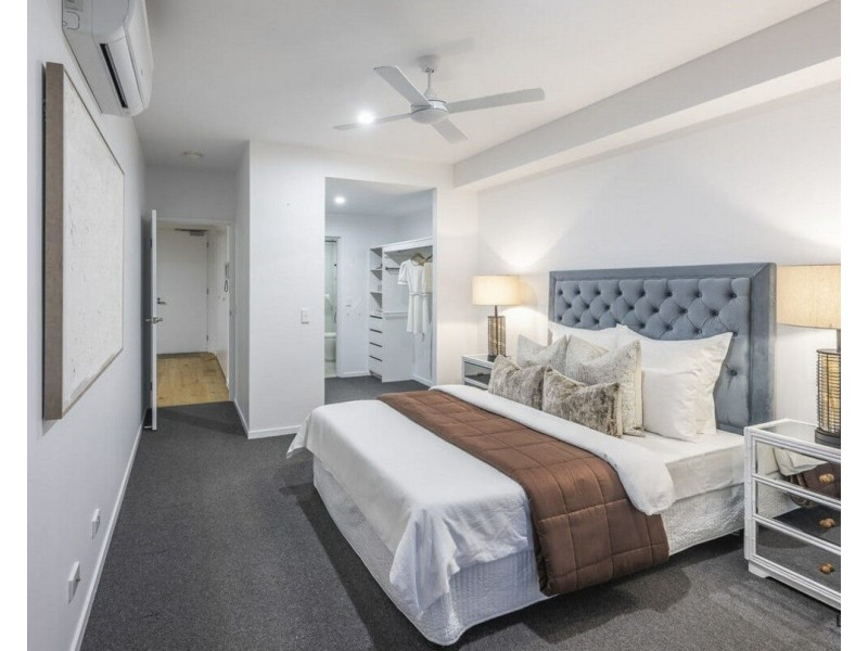 405/10 Third Avenue, Palm Beach QLD 4221