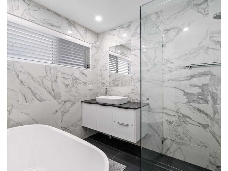 68 Mallawa Drive, Palm Beach QLD 4221