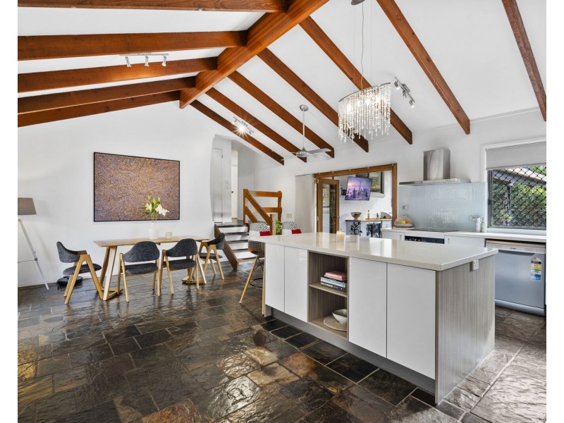 7 Bolgart Court, Elanora QLD 4221