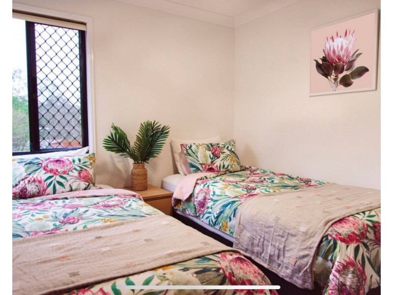 2/21 Laguna Avenue, Palm Beach QLD 4221